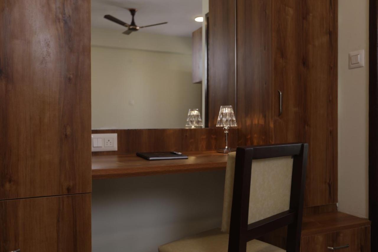 Elysian Grand Hotel บังกาลอร์ ภายนอก รูปภาพ